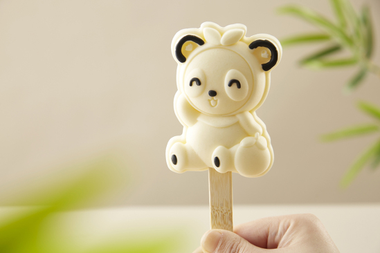 Panda Queen熊猫女王鲜牛乳冰淇淋加盟店策划营销方案